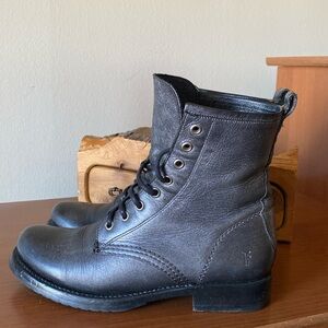 FRYE VERONICA COMBAT BOOTS